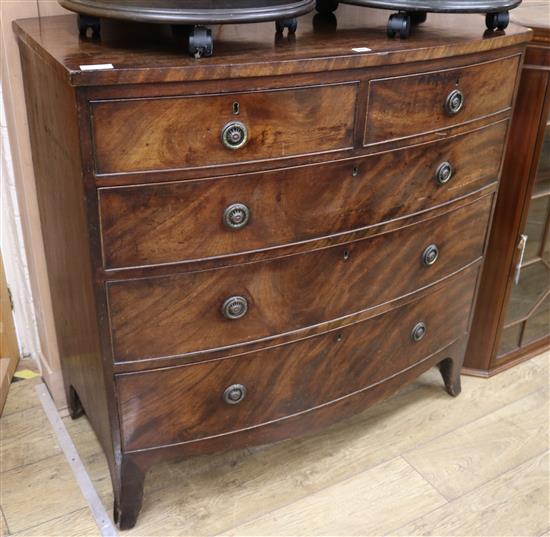 A Victorian mahogany bow fronted chest of drawers, W.106cm